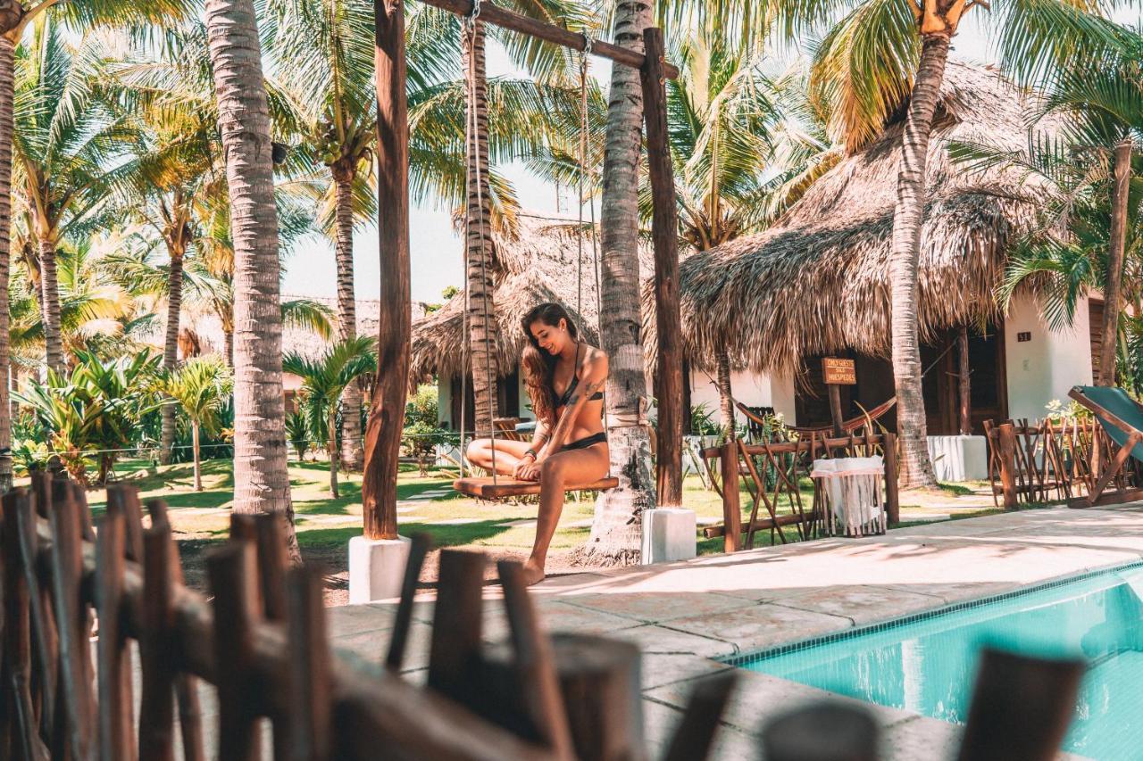 Paredon Surf House Hotel El Paredon Buena Vista Exterior photo
