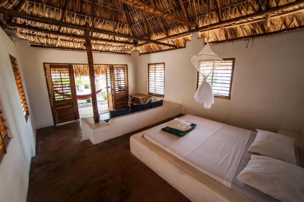 Paredon Surf House Hotel El Paredon Buena Vista Room photo